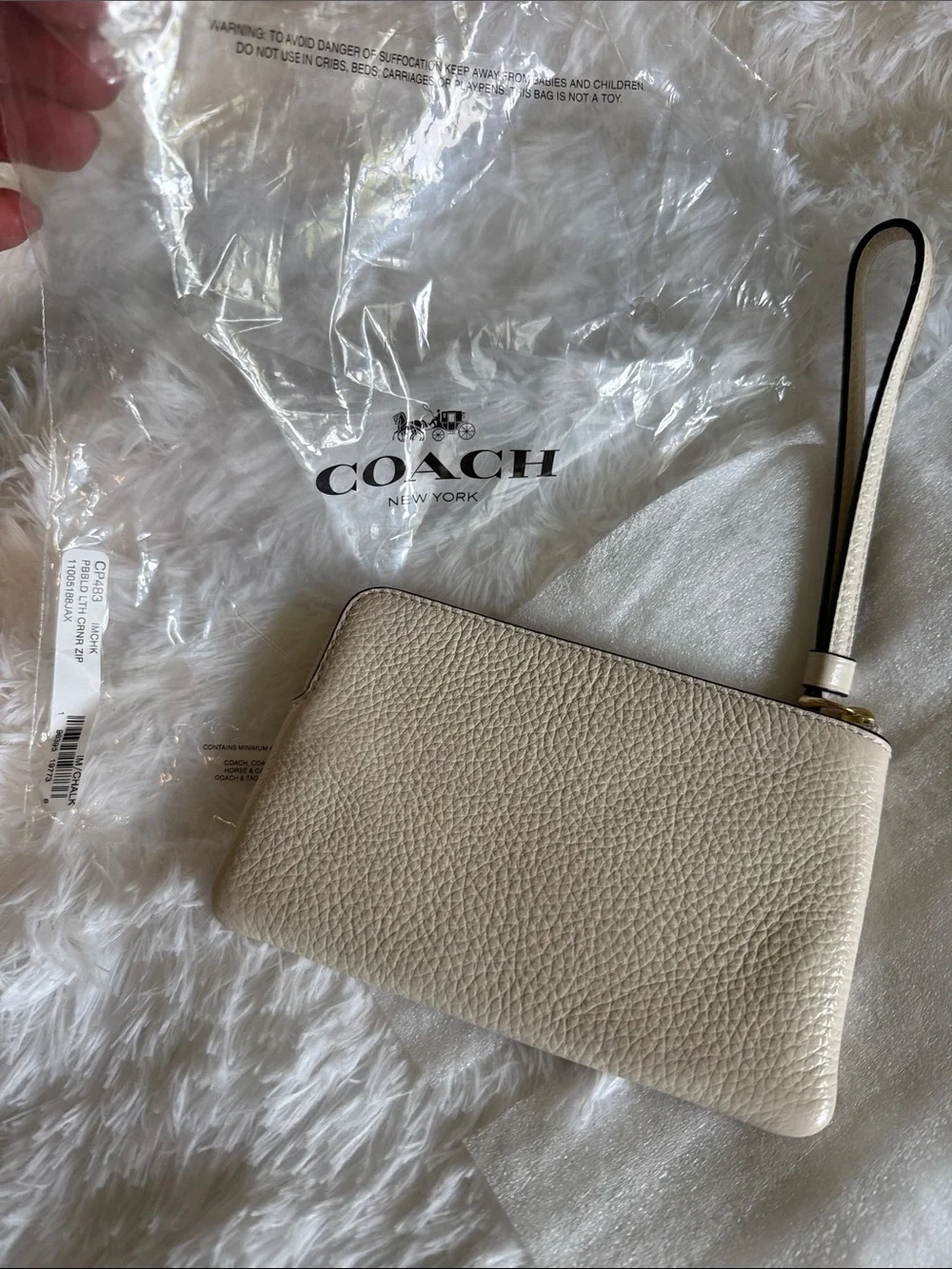 NEW! Coach Cream Pebbled Leather Wristlet with Gold Logo